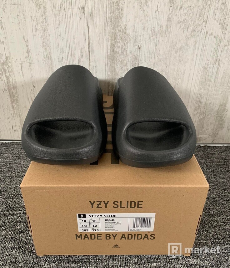 Yeezy Slide Onyx (44,5)