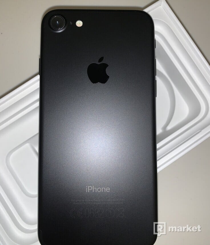 Apple iPhone 7 128 GB black