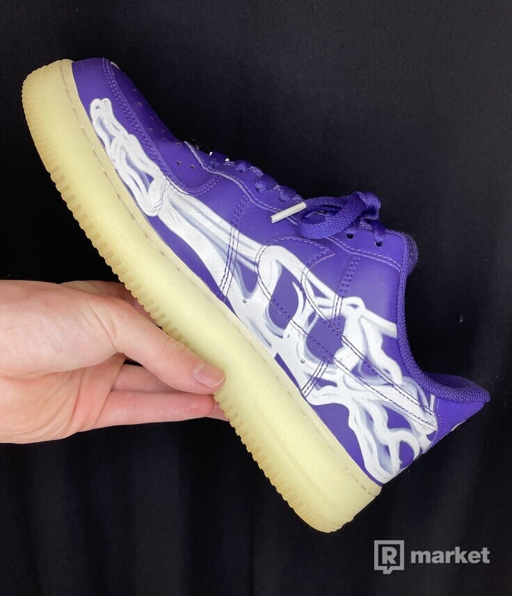 Nike air force 1 skeleton purple