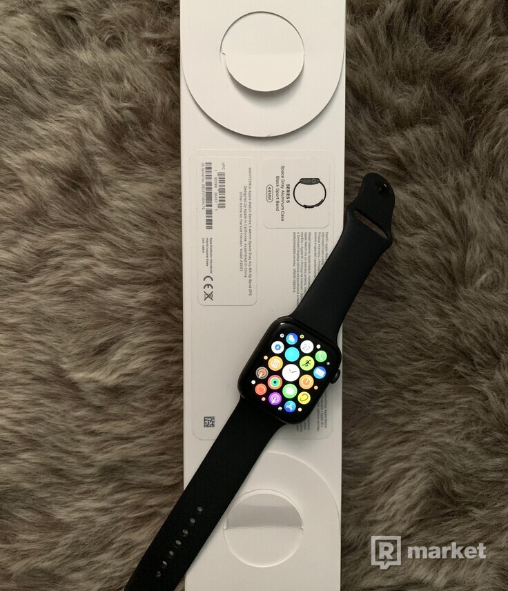 Apple Watch 5 44mm Space Gray