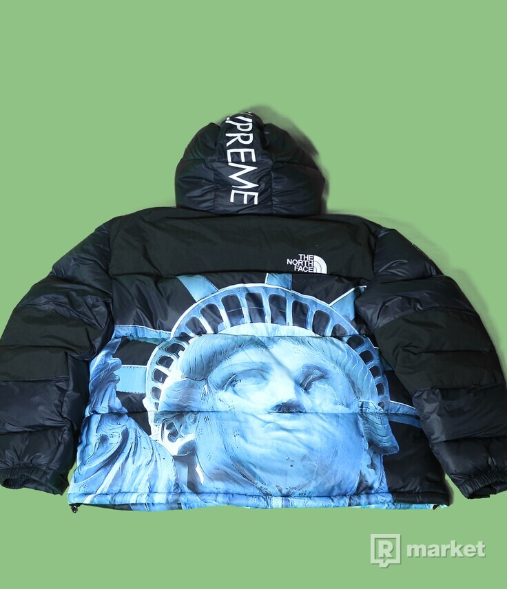 Supreme x The North Face Statue of Liberty baltoro jacket