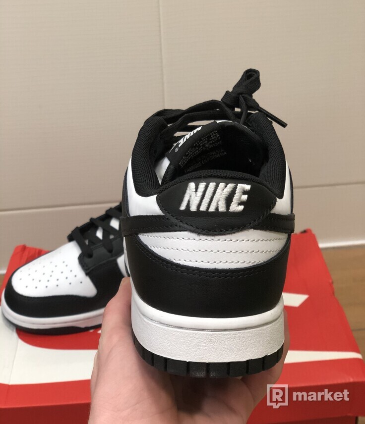 Nike Dunk Black / White