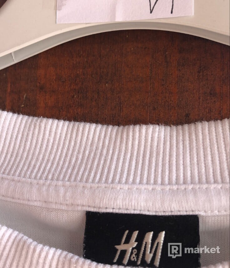H&M x The Weeknd collab XO sveter