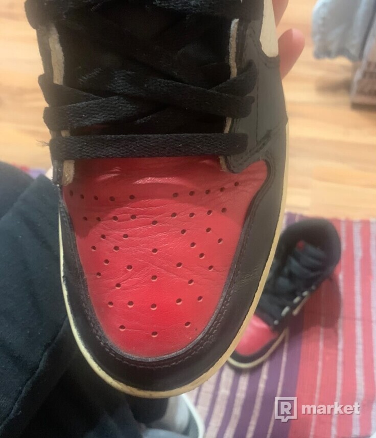 Air Jordan 1 high bred toe