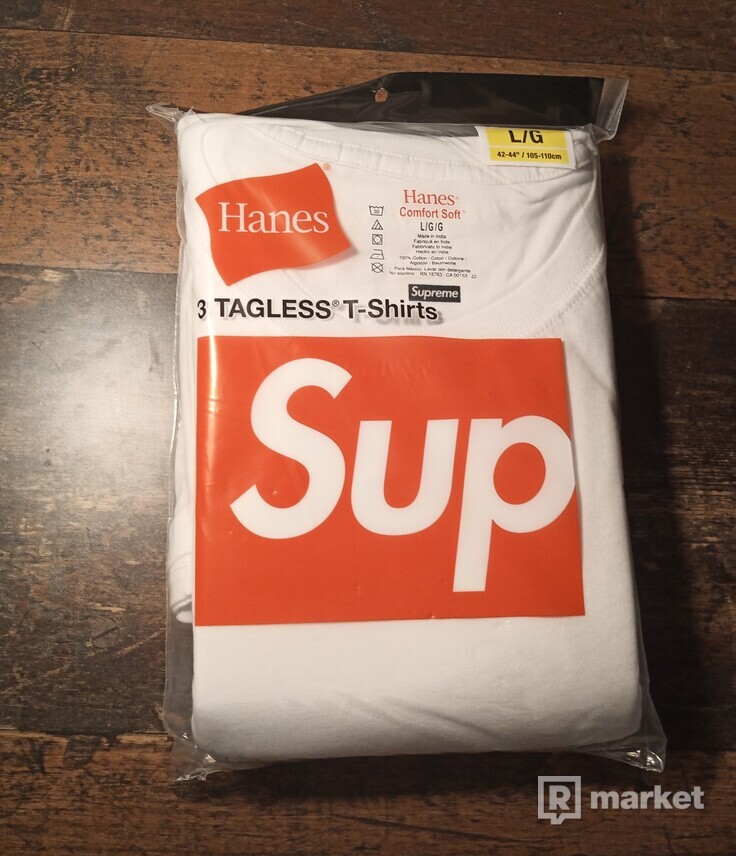 Supreme/Hanes  Tagless Tees (3pack) White