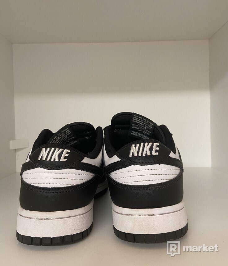 Nike Dunk Low white black
