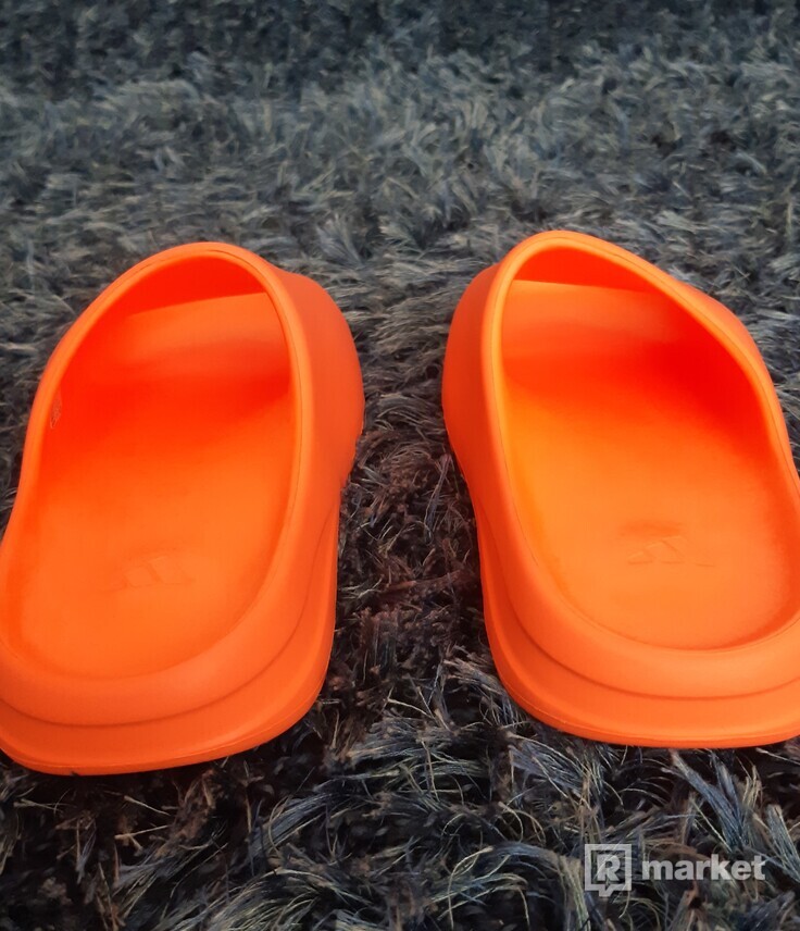 Adidas Yeezy Slide enflame orange