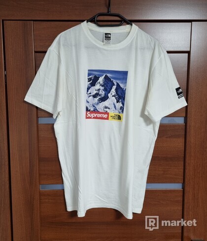 Supreme x The North Face Moutain tee