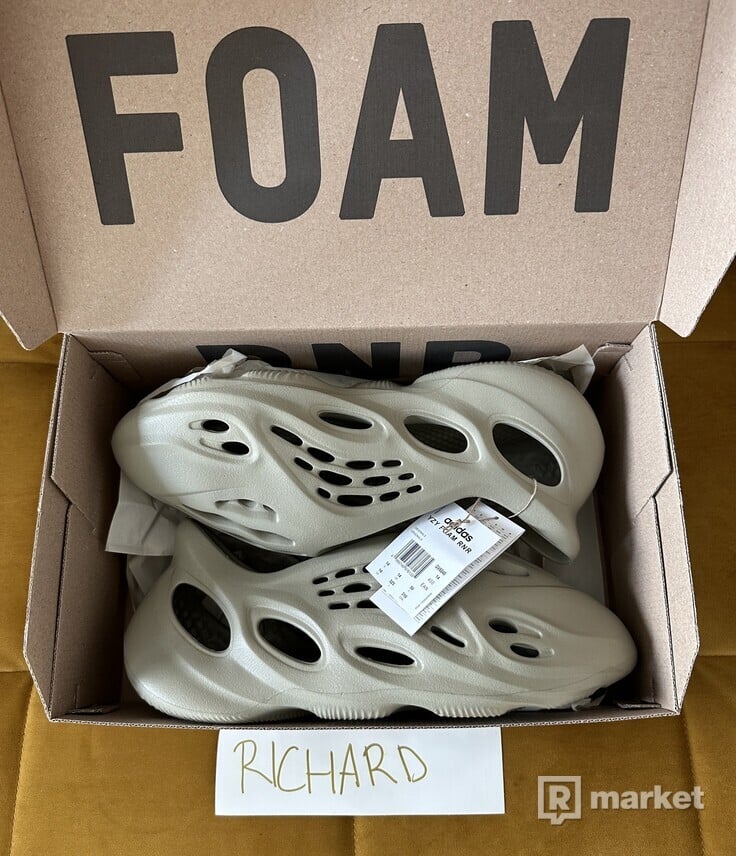 Adidas Yeezy foam RNR US14