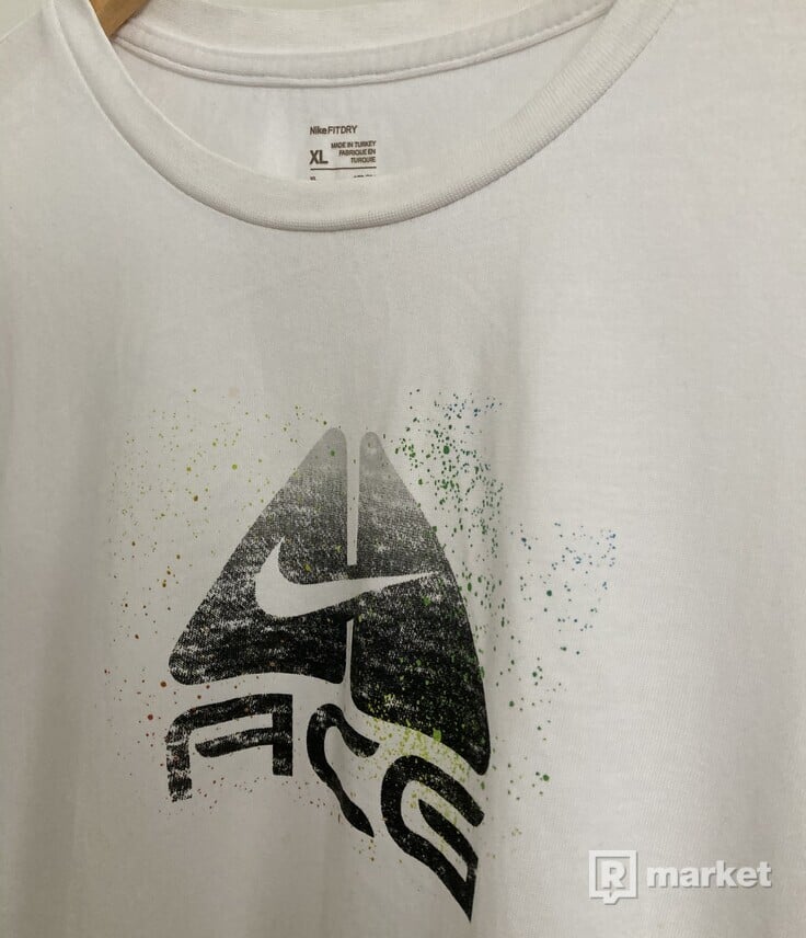 Nike ACG tričko