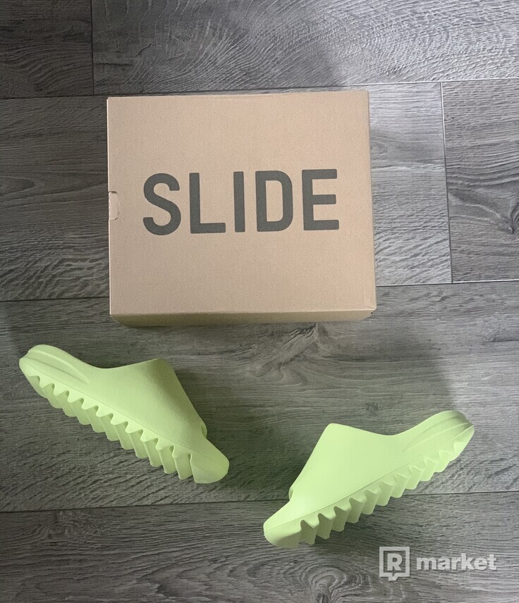Yeezy Slides Green Glow
