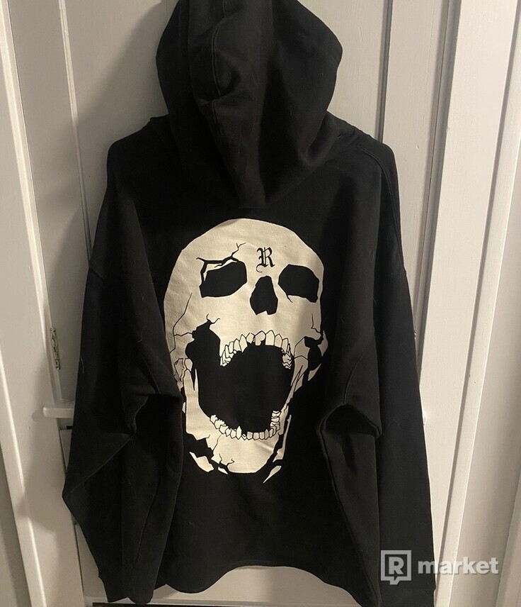 Revenge skull hoodie