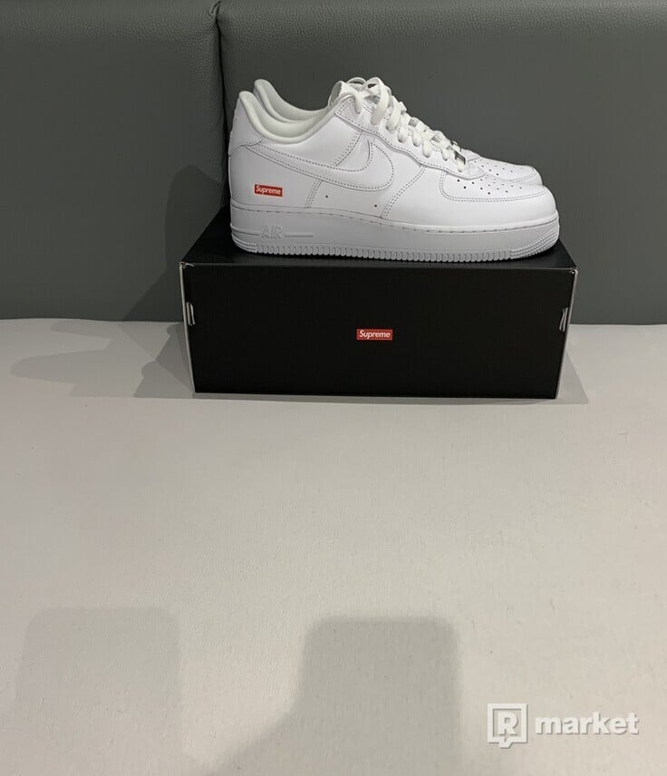 Supreme Nike Air Force 1 Low White | REFRESHER Market