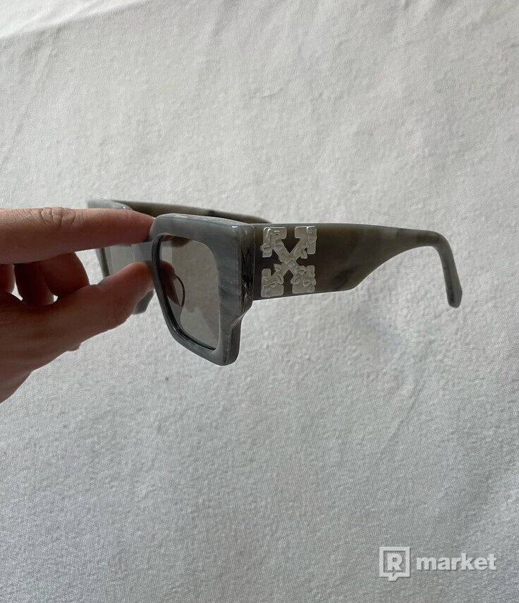 OFF-WHITE Catalina Rectangular Frame Sunglasses  FW21