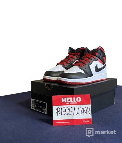 Nike Air Jordan 1 Mid 'Black Toe'