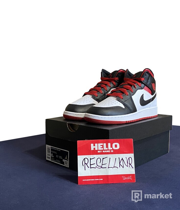 Nike Air Jordan 1 Mid 'Black Toe'