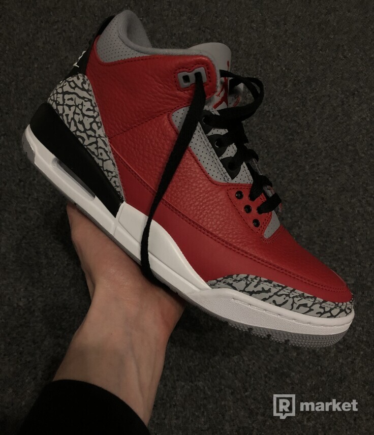 Air Jordan 3 red cement