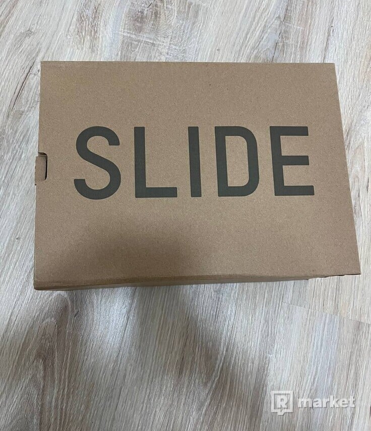 Yeezy Slides (BLACK - FX0495