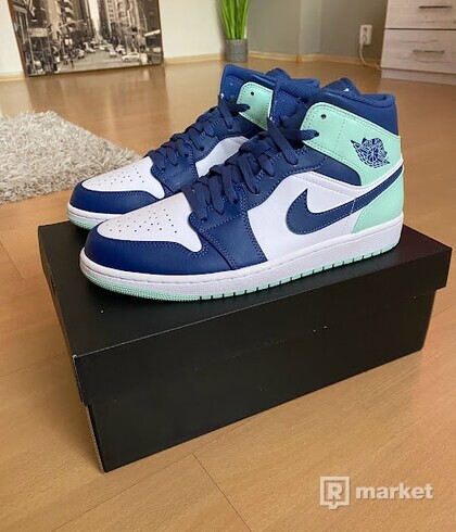 Nike Air Jordan 1 mid Blue Mint