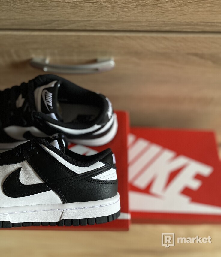 Nike dunk low retro white black panda (W)