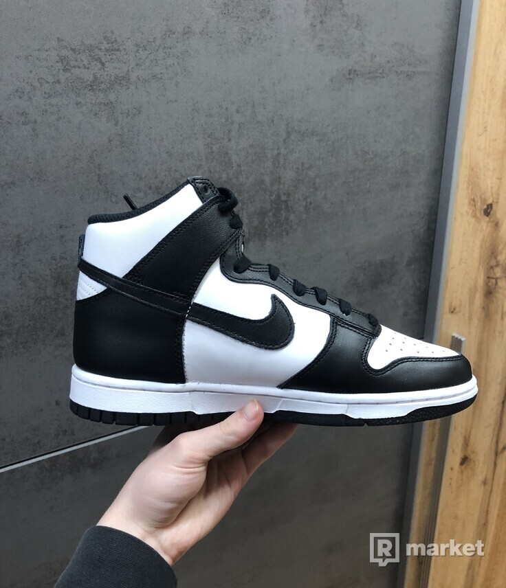 Nike Dunk High Black White Panda (W)