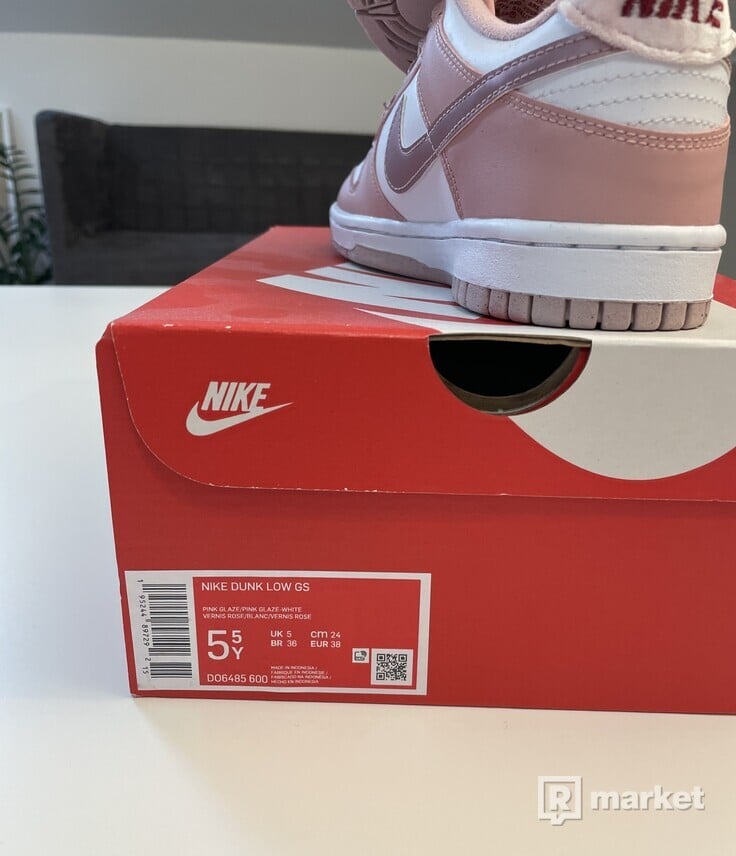 Nike dunk low Pink Velvet