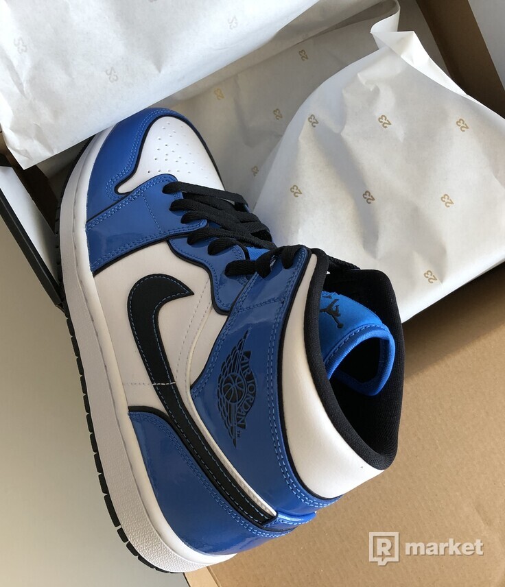 Nike Air Jordan Mid Se Signal Blue