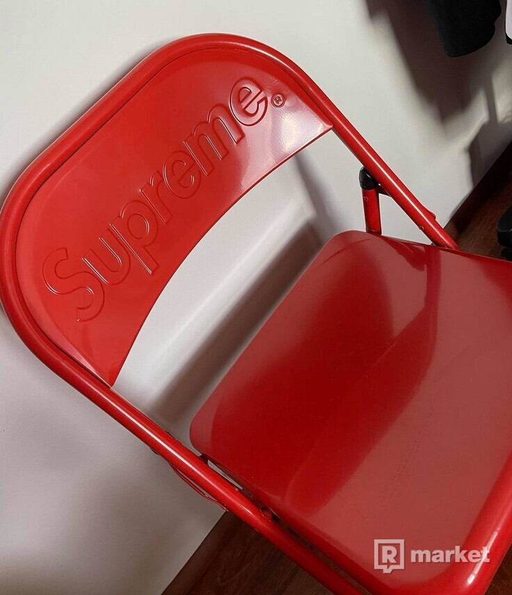 Supreme metal Folding chair red