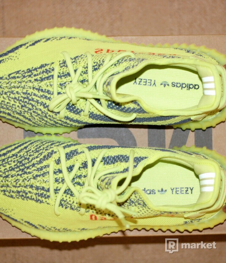 Adidas Yeezy Boost 350 V2 Semi Frozen Yellow
