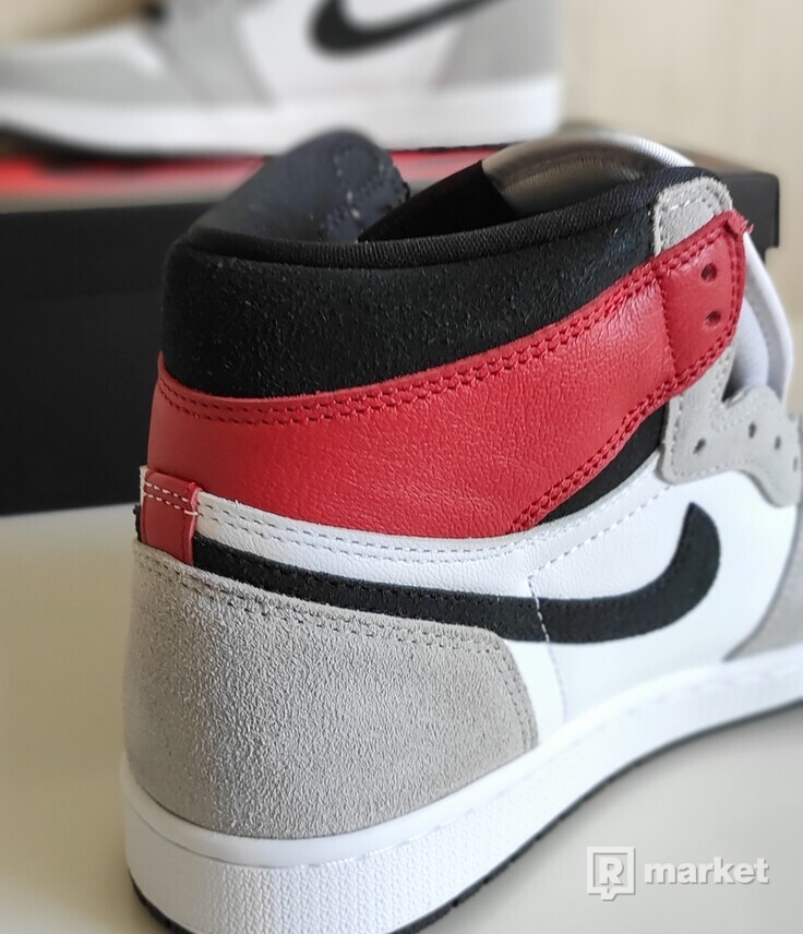 Nike Air Jordan 1 high "SMOKE GREY"