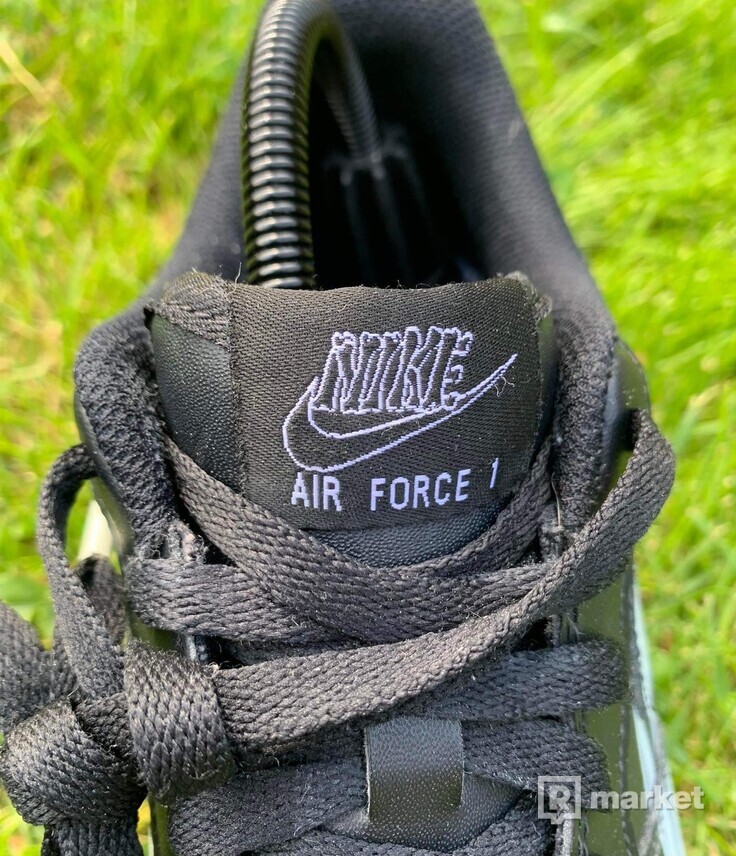 Nike air force skeleton black