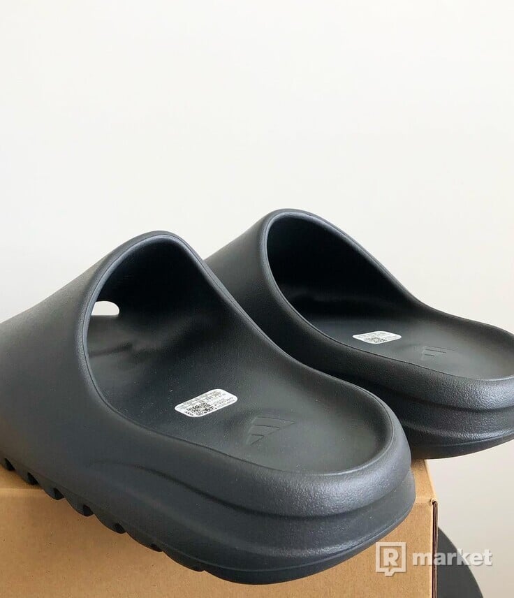 Adidas Yeezy Slides Onyx