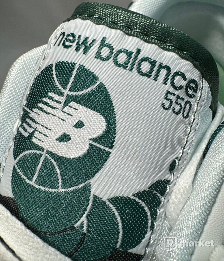 New Balance 550 Green