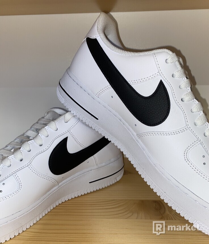 Air Force 1 Cut Out Swoosh