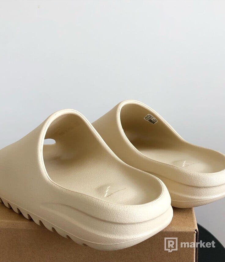 Adidas Yeezy Slide Bone
