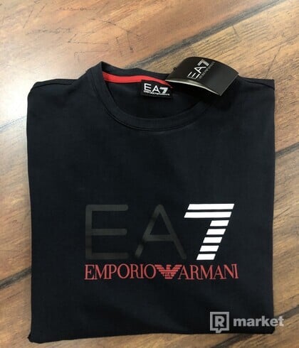 Emporio Armani tričko