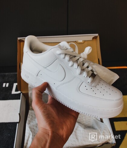 Nike Air Force One Low white
