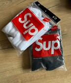 Supreme Hanes Socks Black/White