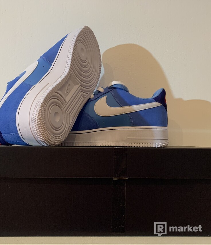 Air force 1 low first use blue [42,44,45]