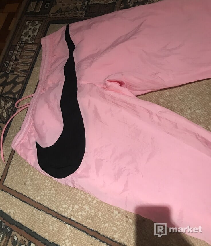 Nike pink joggers
