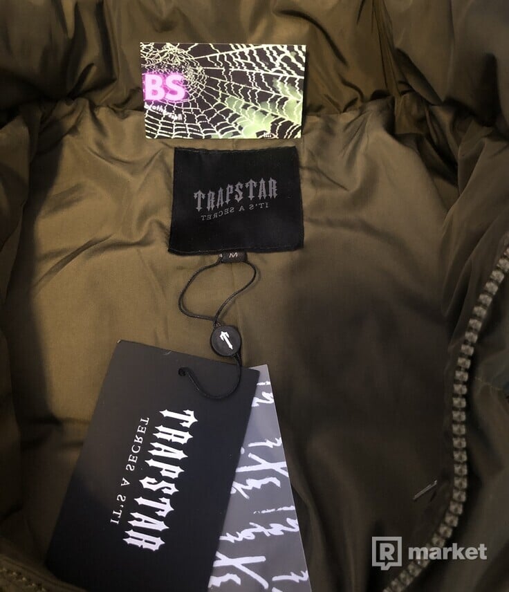 Trapstar Irongate Detachable Hooded Puffer Jacket Olive Green