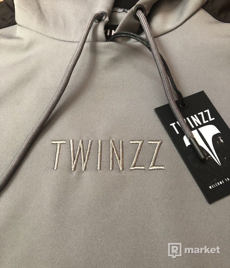 Twinzz Carlos hoodie gray