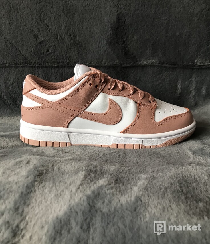 Dunk low rose whiper