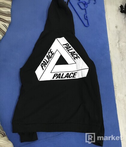 Palace triferg hoodie