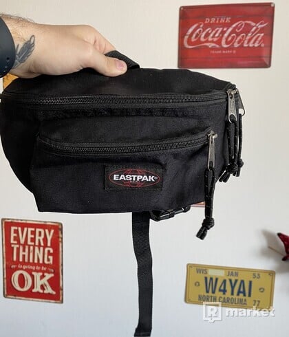 EASTPAK bum bag