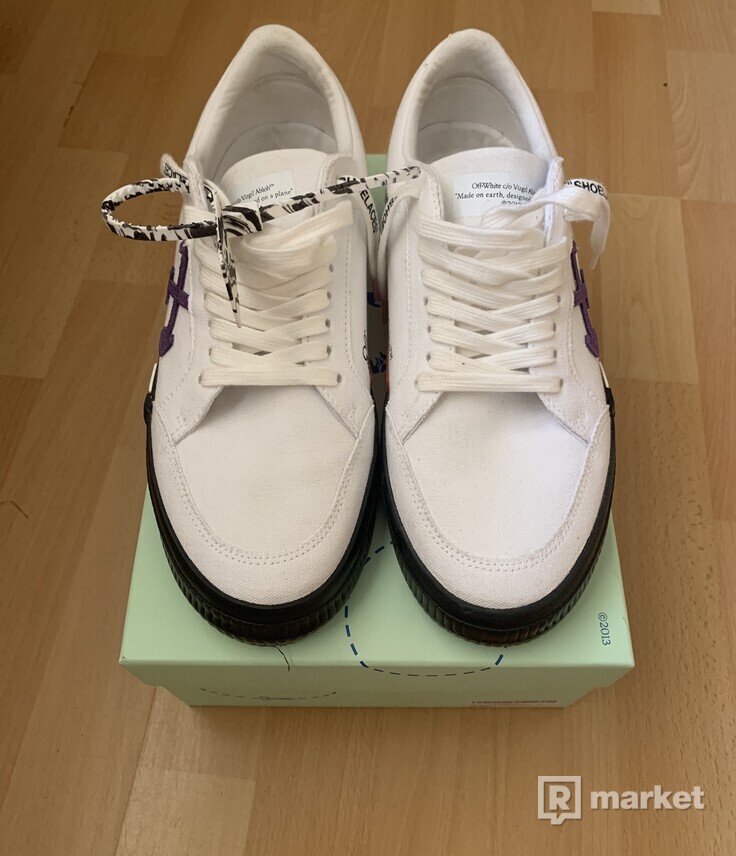 Off white Low Vulcanized