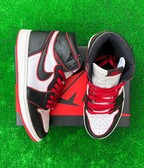 Nike Air Jordan 1 High Bloodline