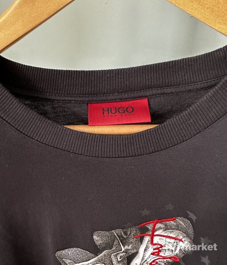 Hugo Boss tričko