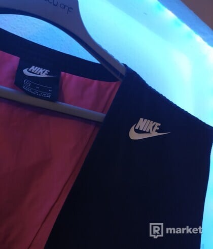 Nike sportswear vest