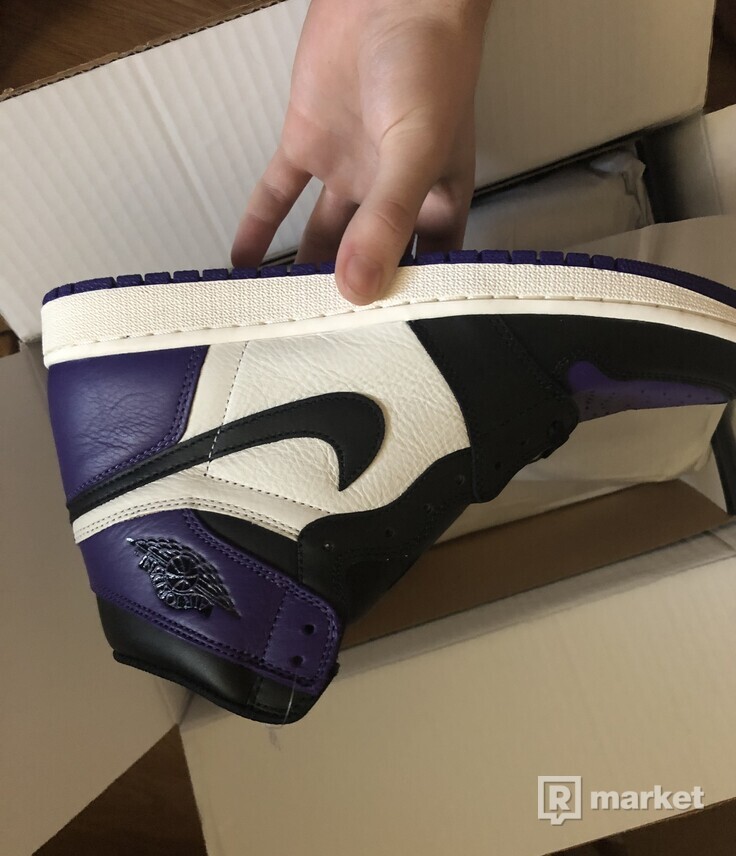 Nike Air Jordan 1 - Court Purple (very limited)